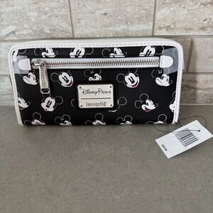 NWT Disney Parks Loungefly Mickey Mouse Black and White zip long Wallet